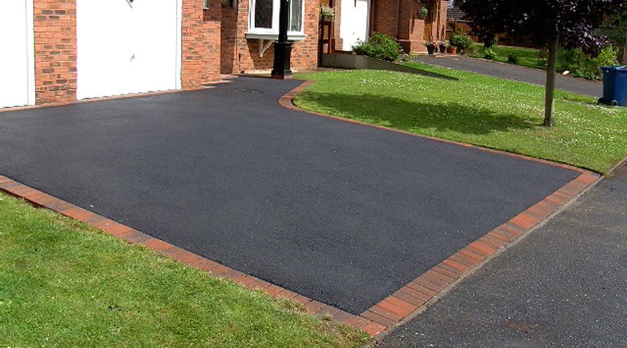 recent project for tarmac driveways in Altrincham